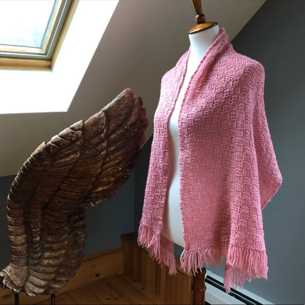 Pink Chunky Knit Wrap - Picture 2 of 7